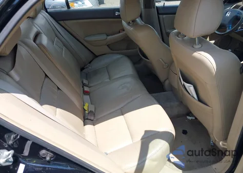 2005 Honda Accord 2.4 Ex z USA, uszkodzony, nr VIN 1HGCM568X5A181428